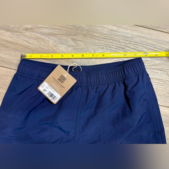 Patagonia Navy Blue baggies Shorts- youth - Picture 7 of 7